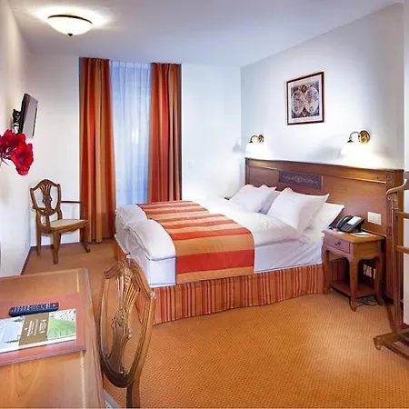 Otel Alagare 3*