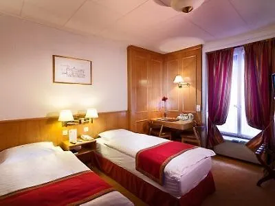 Hotell Alagare 3*